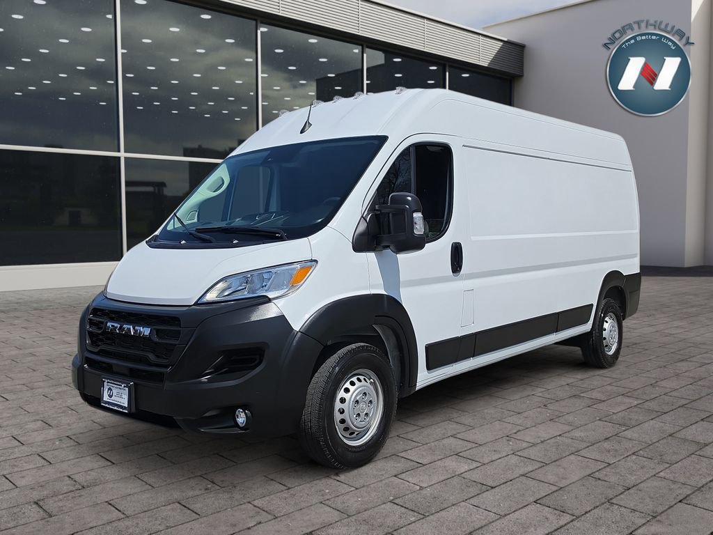 Used 2024 RAM ProMaster 2500 w/ Convenience Group FWD image 1