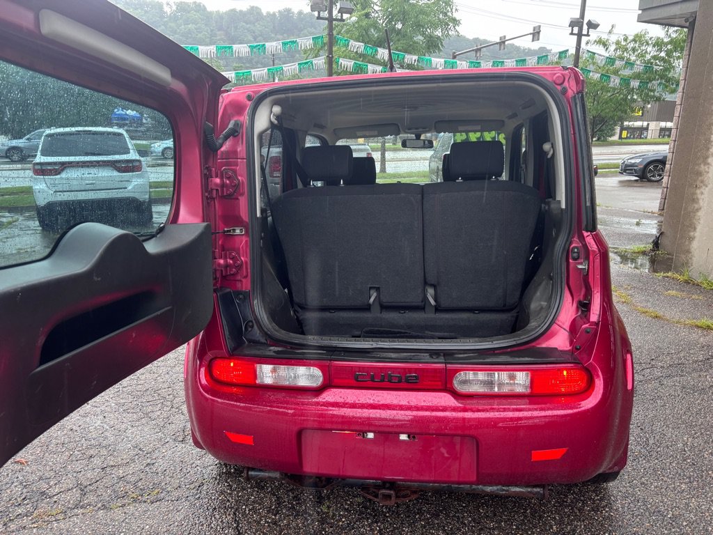 Used 2009 Nissan Cube 1.8 S w/ Interior Designer Pkg FWD image 16