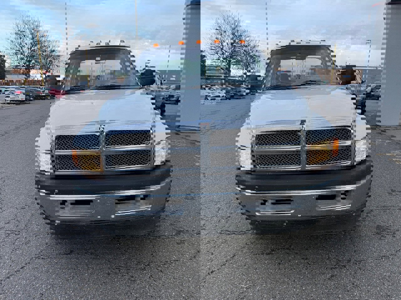 Used 1996 Dodge Ram 3500 Truck ST image 3