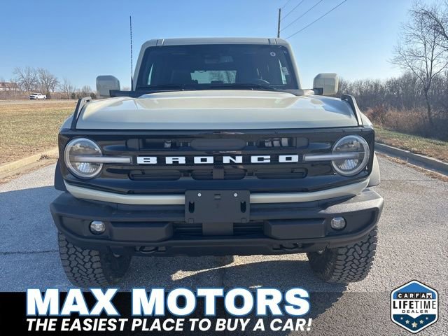 New 2025 Ford Bronco Outer Banks w/ Sasquatch Package image 13