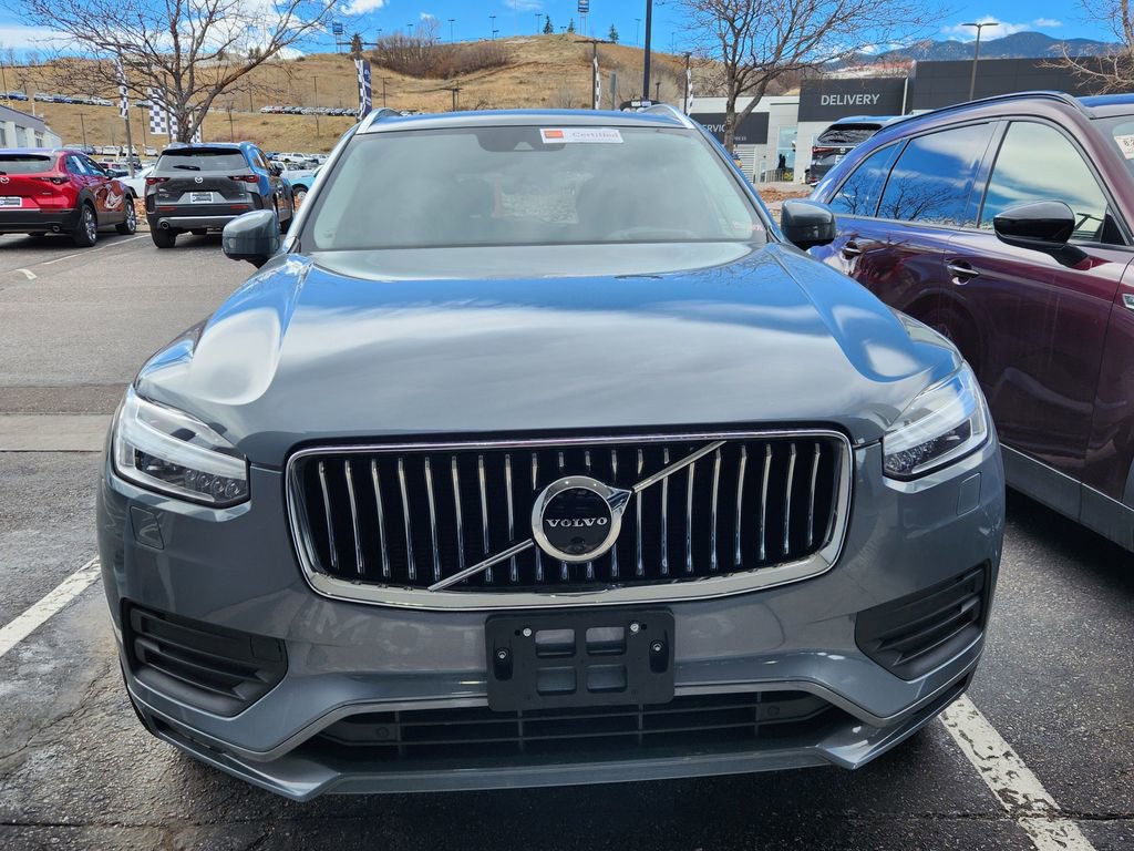Used 2020 Volvo XC90 T6 Momentum w/ Protection Package Premier image 2