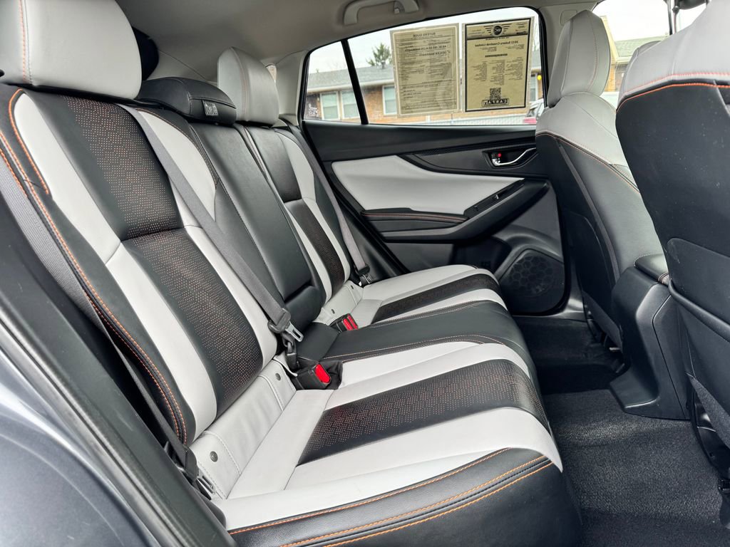 Used 2022 Subaru Crosstrek 2.5i Limited w/ Moonroof Package 2 image 14