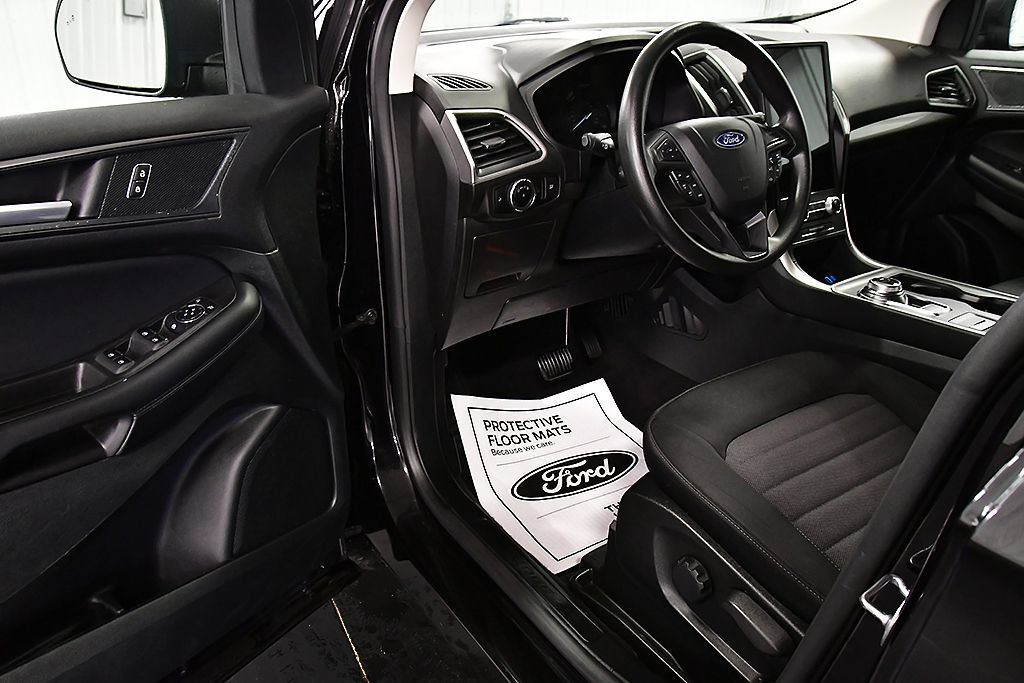 Used 2024 Ford Edge SE AWD/4WD image 15