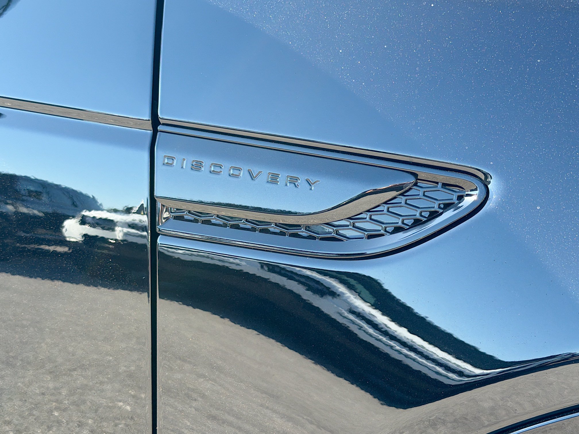 New 2026 Land Rover Discovery Sport Landmark AWD/4WD image 46