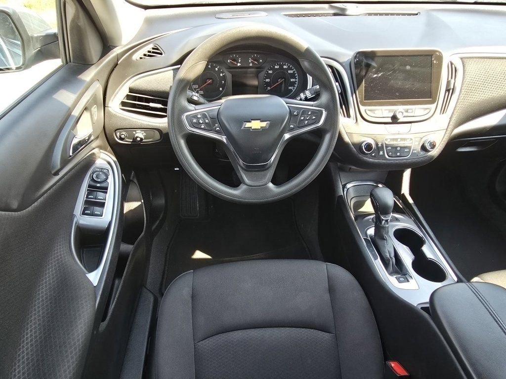 Used 2024 Chevrolet Malibu LT FWD image 22