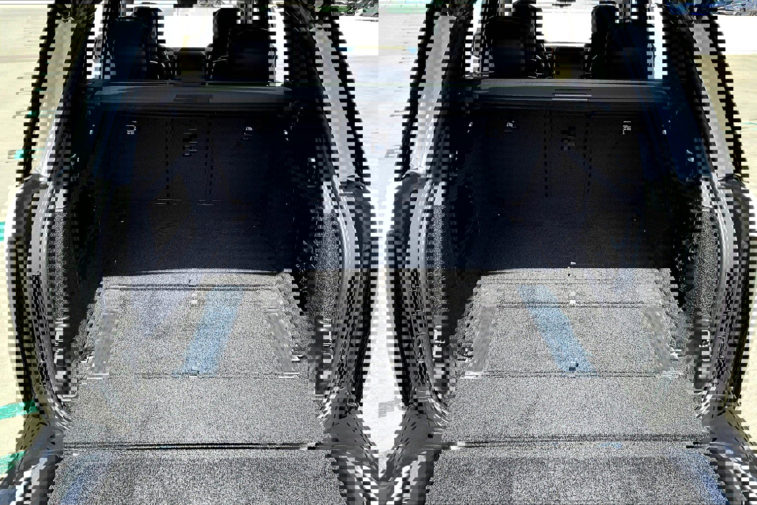 New 2025 Land Rover Range Rover Autobiography image 10