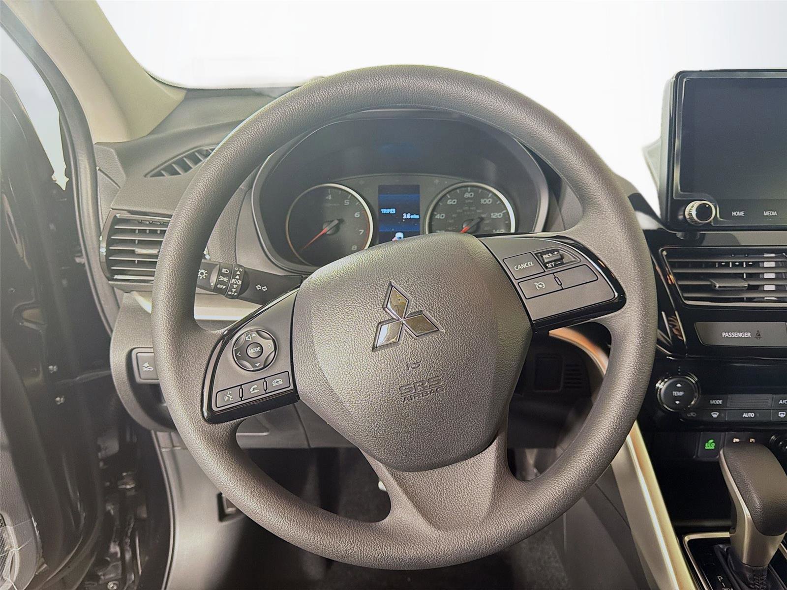 New 2026 Mitsubishi Eclipse Cross ES image 12