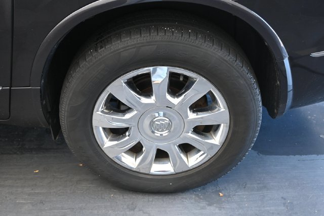 Used 2017 Buick Enclave Leather AWD/4WD image 11