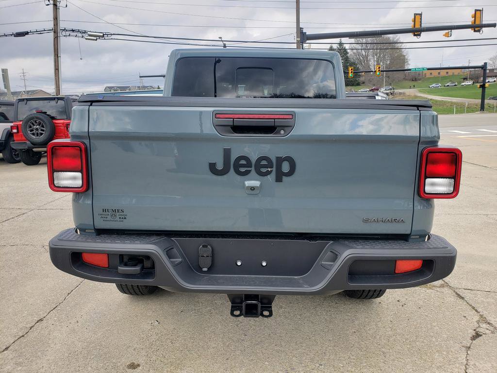 New 2026 Jeep Gladiator Sport AWD/4WD image 4