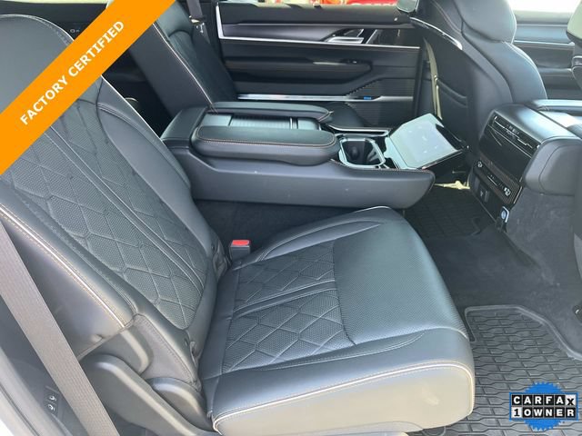 Certified 2024 Jeep Grand Wagoneer Series III w/ Rear Seat Video Group 1 AWD/4WD image 24