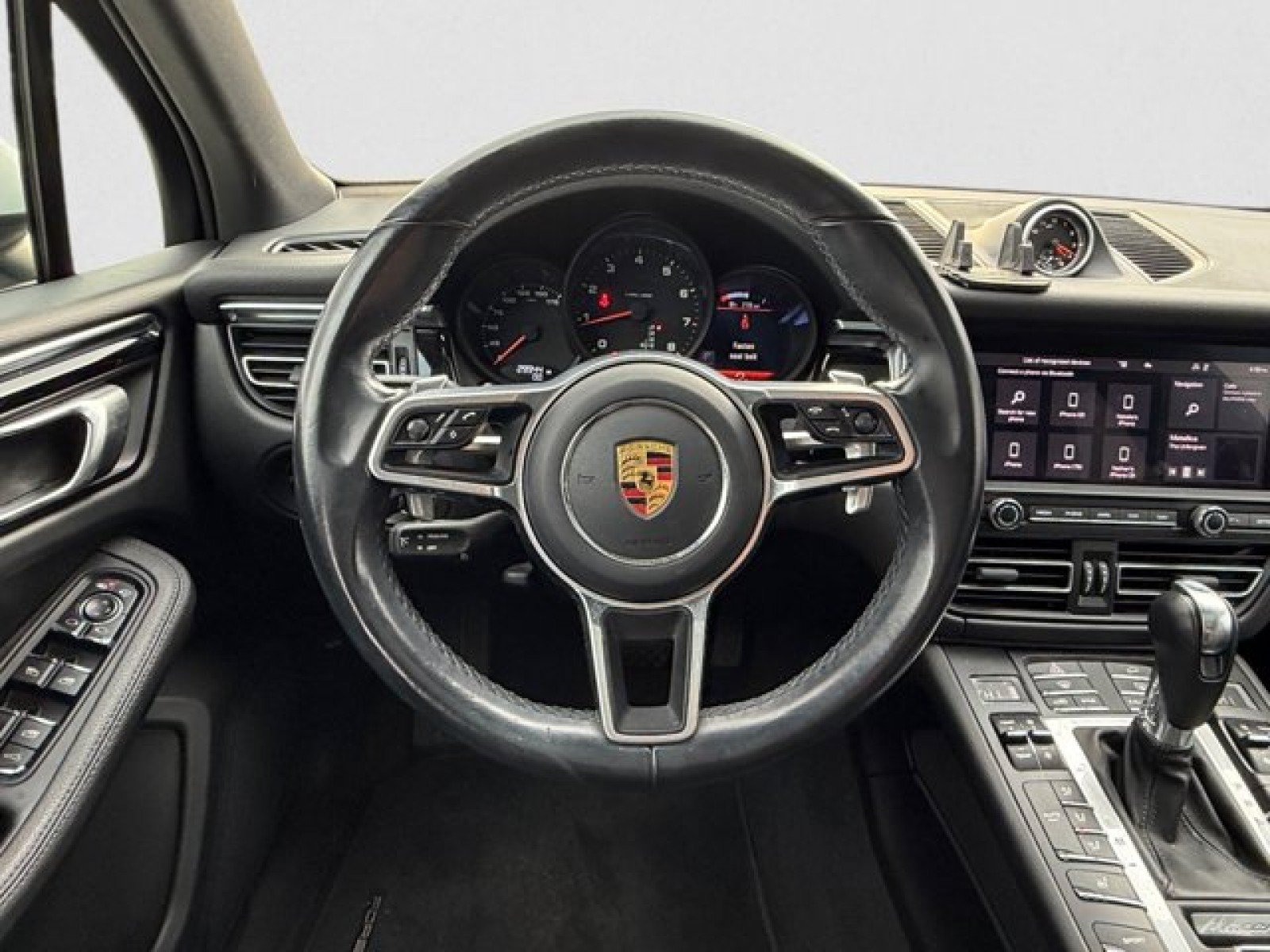 Used 2021 Porsche Macan AWD/4WD image 15