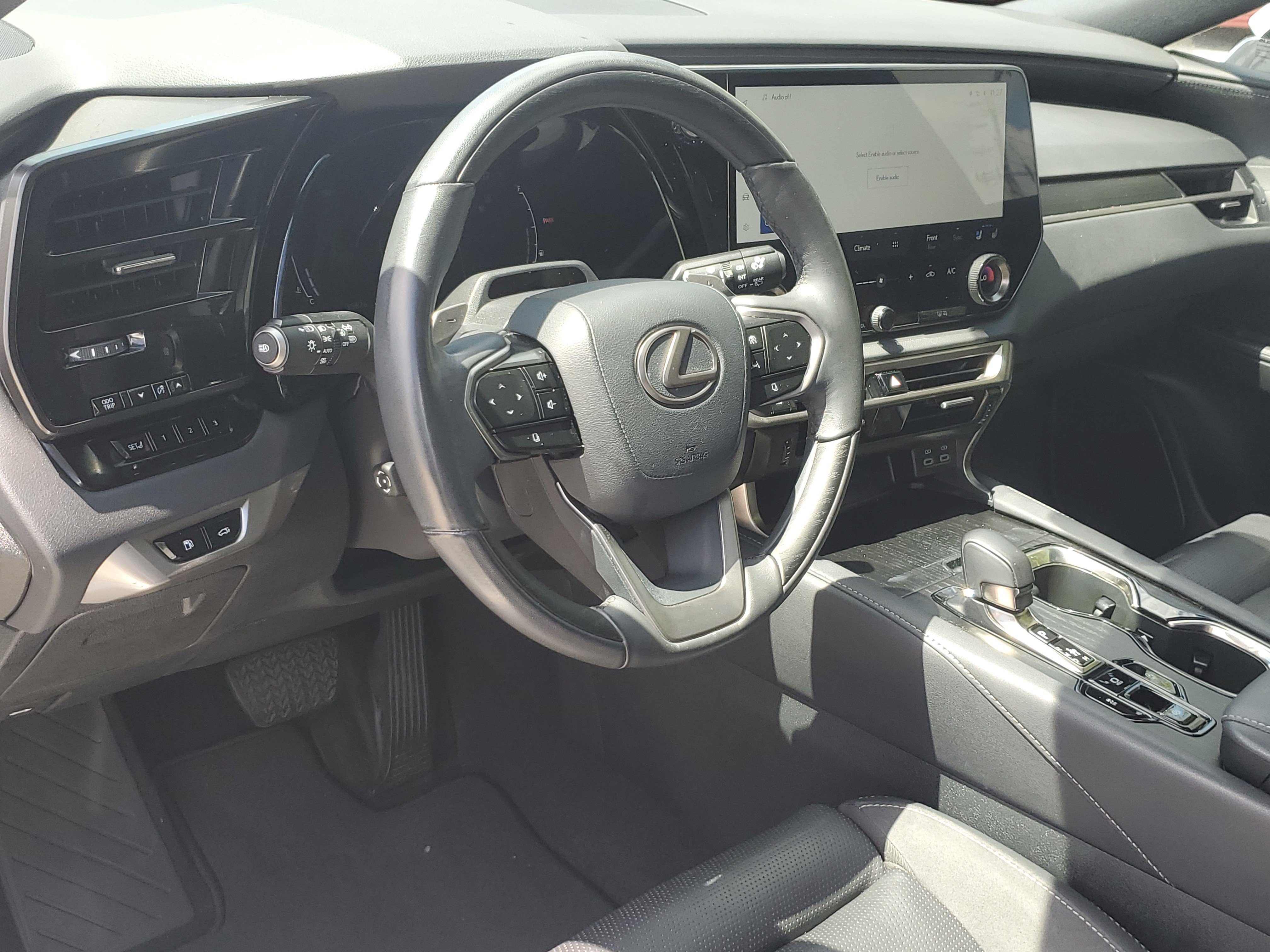 Used 2023 Lexus RX 350 FWD w/ Accessory Package (Z1) image 18