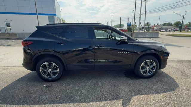 Certified 2024 Chevrolet Blazer LT w/ Sound & Technology Package FWD image 9