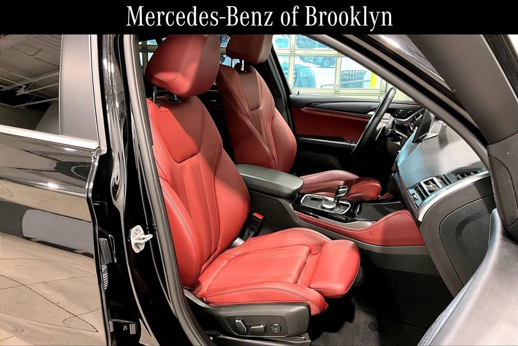 Used 2025 BMW X4 xDrive30i w/ Convenience Package AWD/4WD image 8