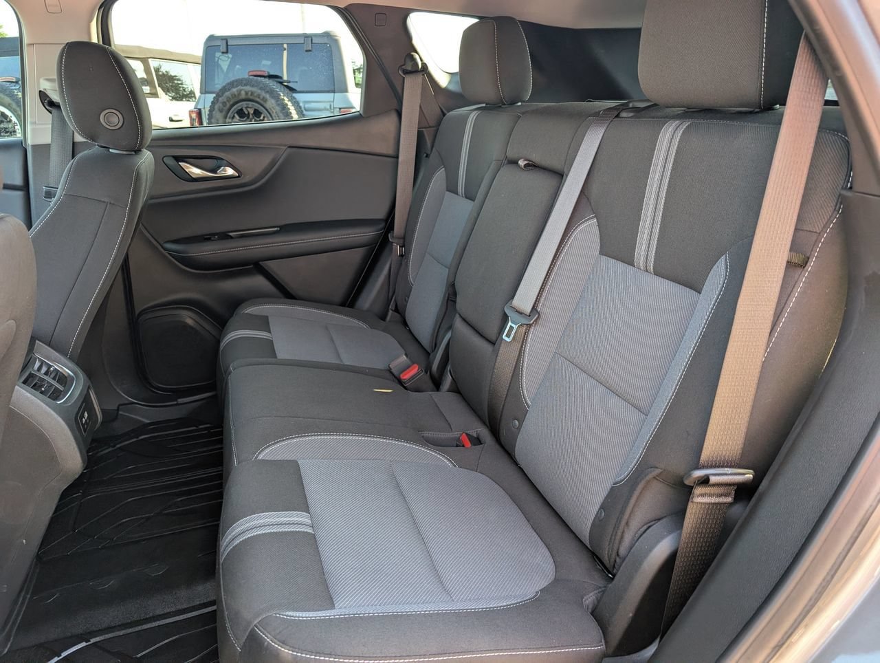 Used 2024 Chevrolet Blazer LT w/ Driver Confidence Package FWD image 26