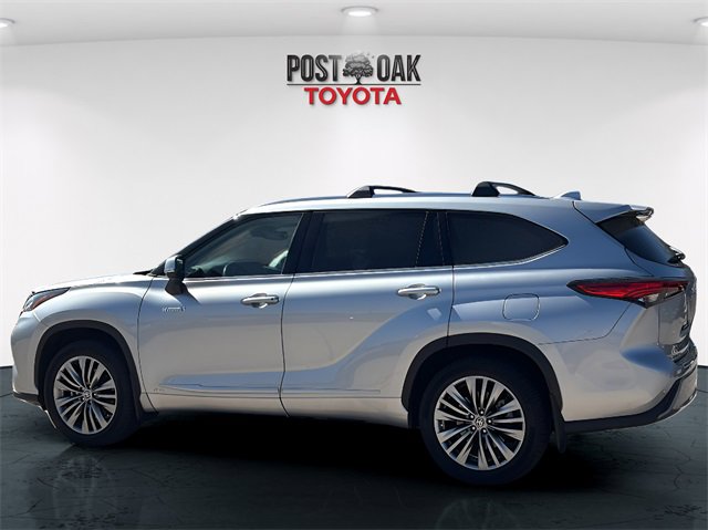 Used 2021 Toyota Highlander Platinum image 5
