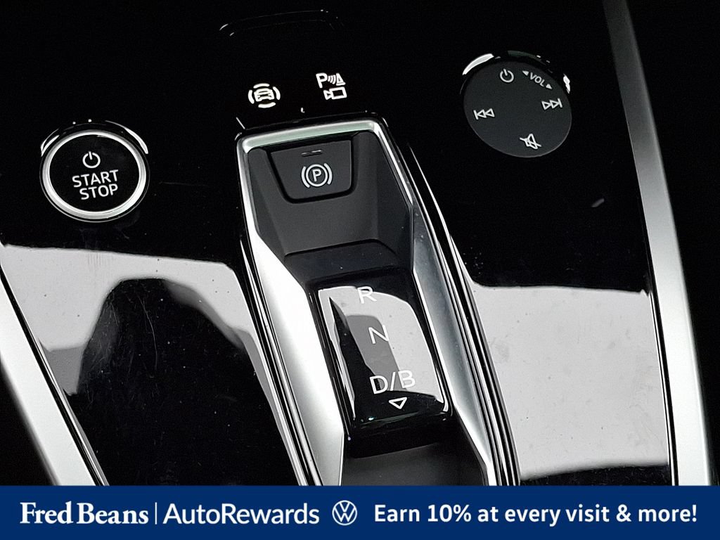Used 2023 Audi Q4 e-tron Premium Plus w/ Premium Plus AWD/4WD image 20