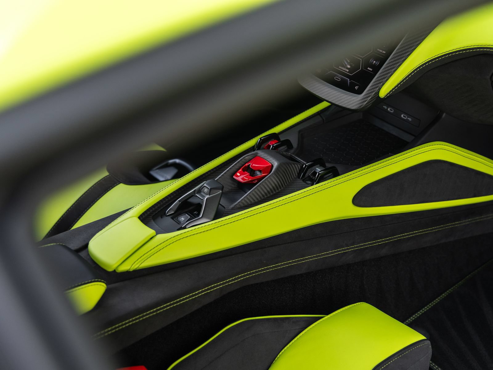 Used 2025 Lamborghini Revuelto AWD/4WD image 50