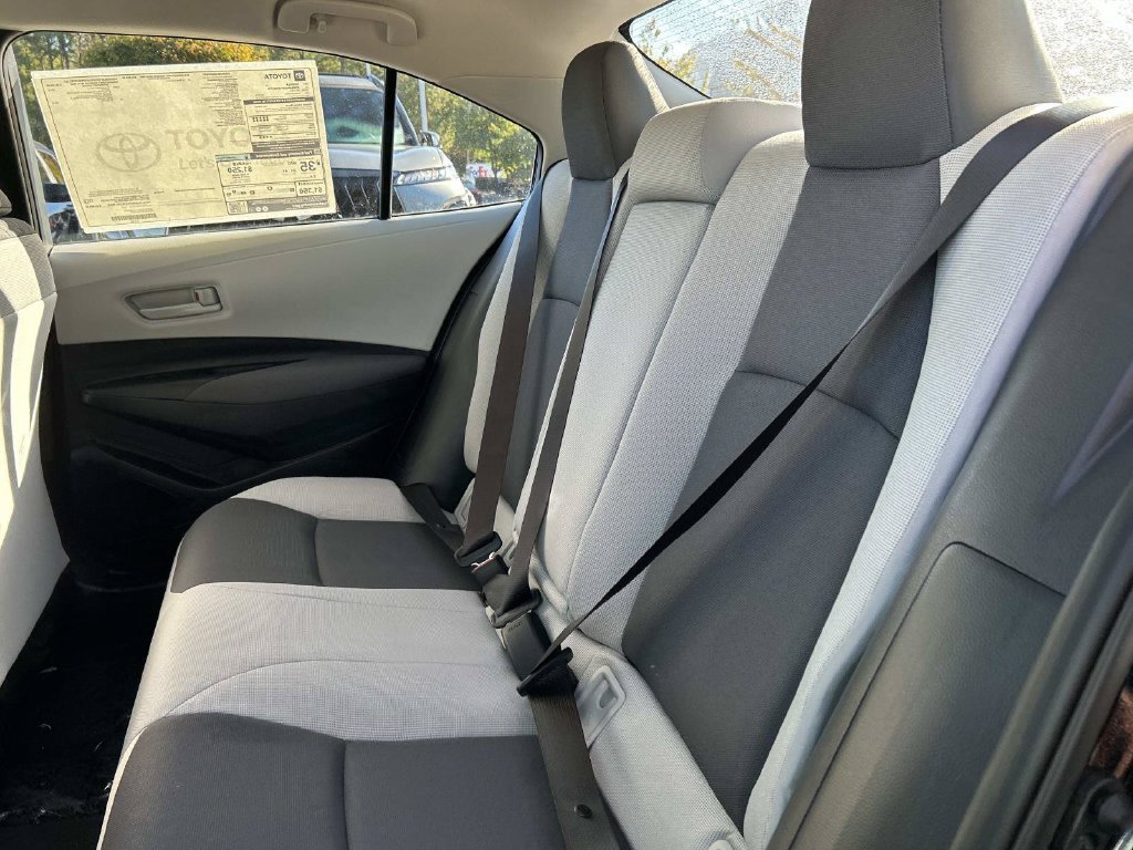 New 2027 Toyota Corolla LE FWD image 17