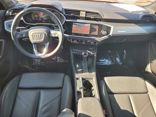 Used 2022 Audi Q3 2.0T Premium Plus w/ Premium Plus Package AWD/4WD image 16