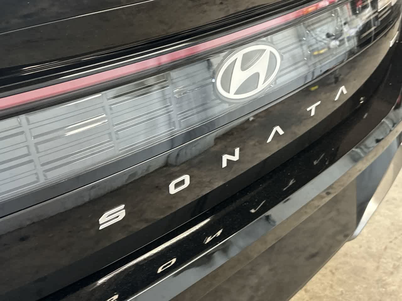 Used 2026 Hyundai Sonata SEL AWD/4WD image 10