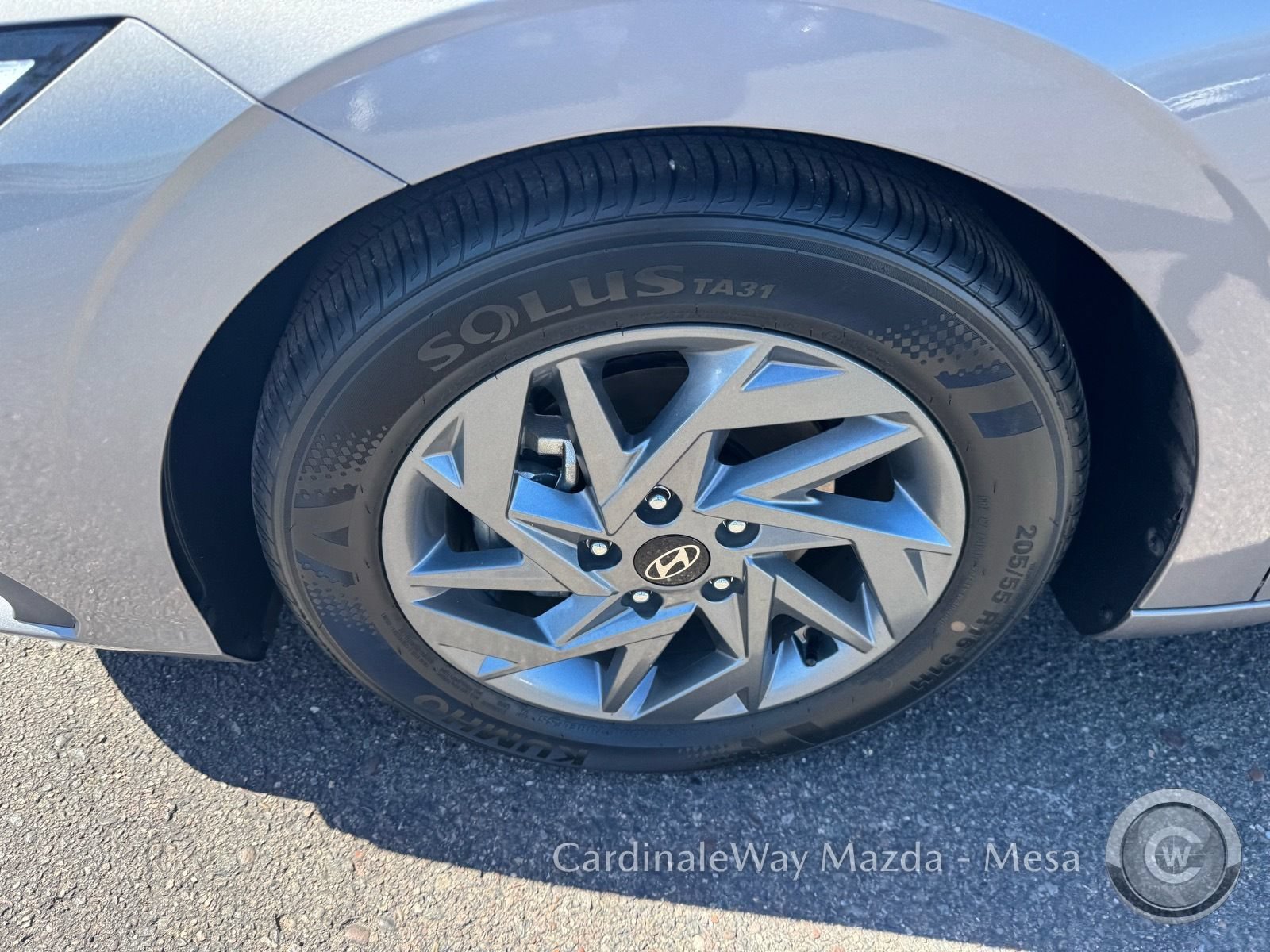Used 2024 Hyundai Elantra SEL FWD image 10