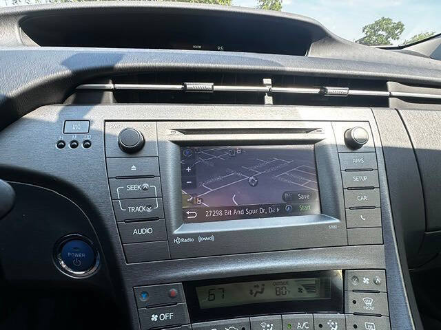 Used 2013 Toyota Prius Three w/ Solar Roof Pkg FWD image 14