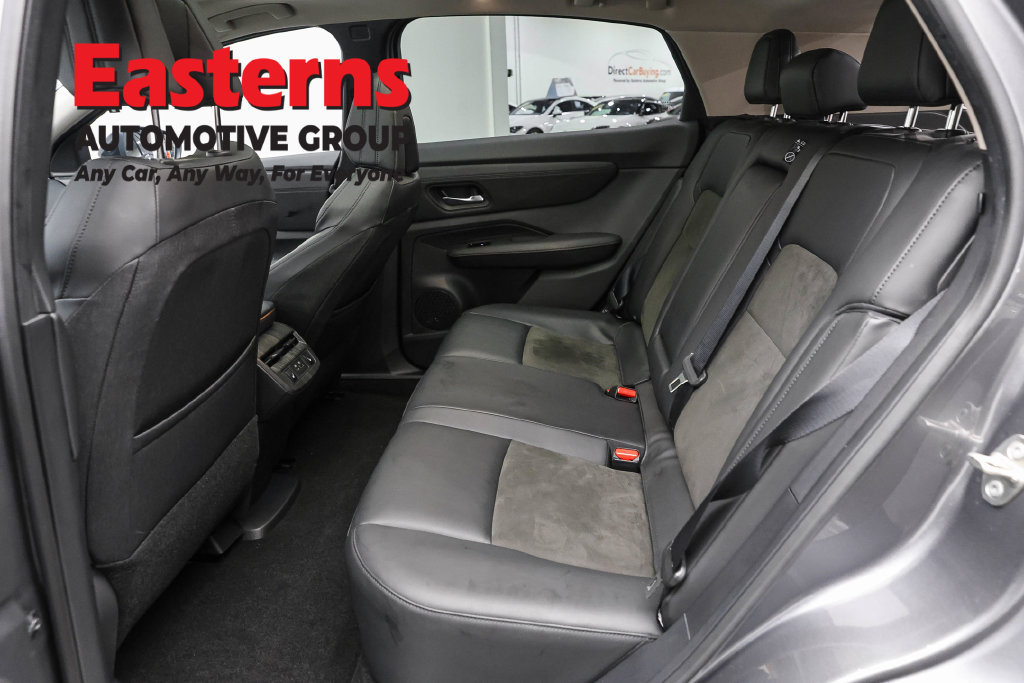 Used 2024 Nissan Ariya AWD image 25