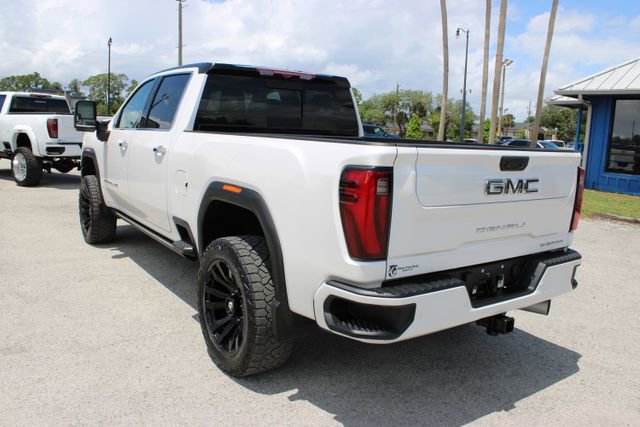 Used 2024 GMC Sierra 2500 Denali Ultimate w/ Max Trailering Package AWD/4WD image 8