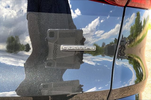 Certified 2025 Audi Q5 Premium w/ Premium Plus AWD/4WD image 31