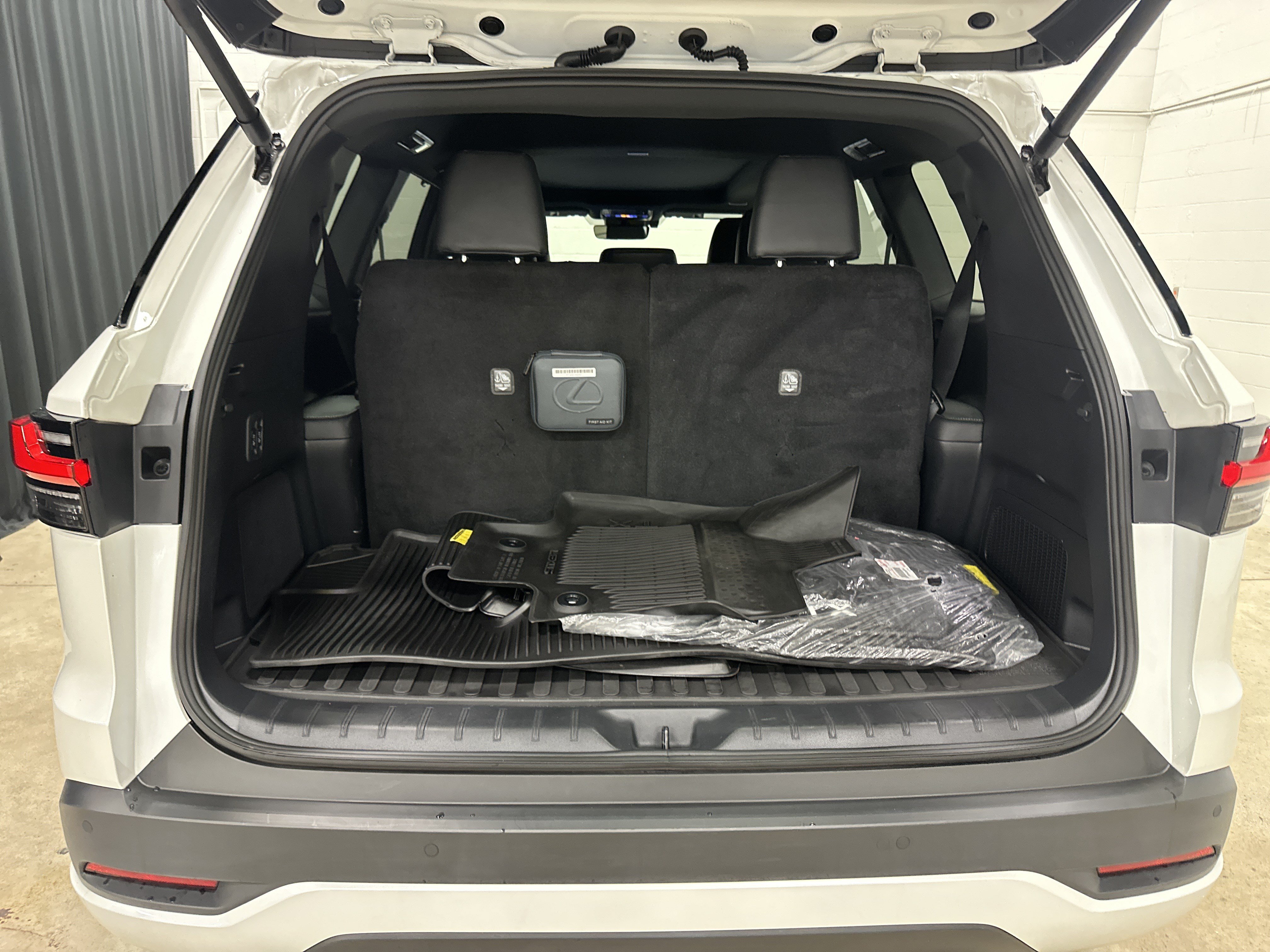 Certified 2025 Lexus TX 350 AWD w/ Technology Package image 33