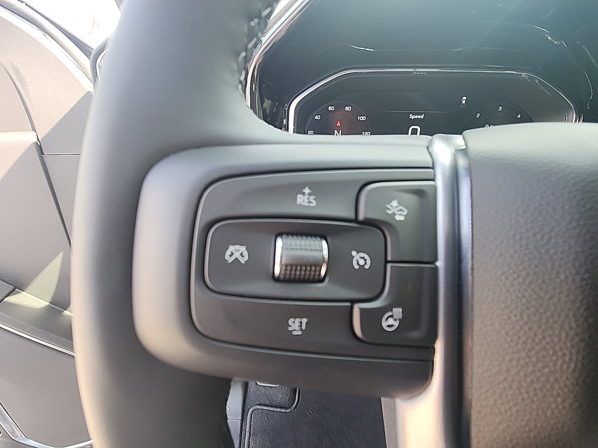 New 2025 GMC Sierra 2500 SLT w/ SLT Convenience Package image 20