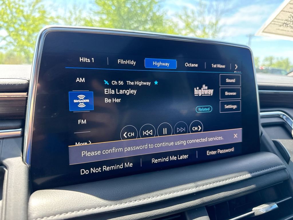 Used 2021 Chevrolet Tahoe Z71 AWD/4WD image 14