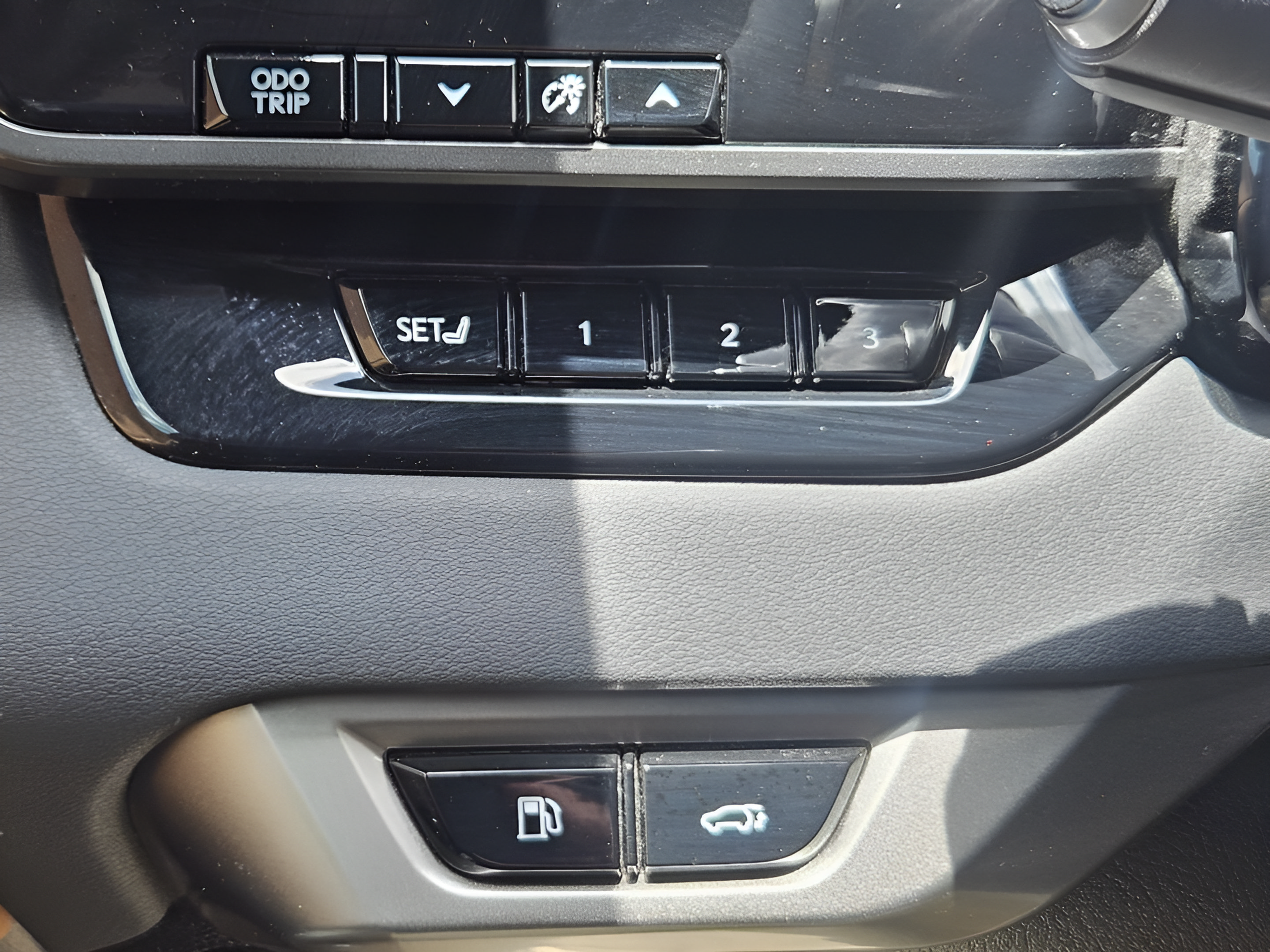 Used 2024 Lexus RX 350 Premium Plus w/ Convenience Package AWD/4WD image 13