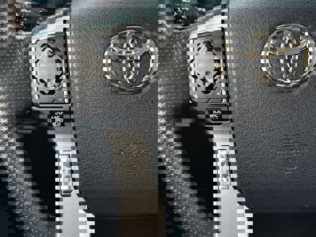 Used 2023 Toyota 4Runner SR5 Premium w/ Moonroof Package image 12