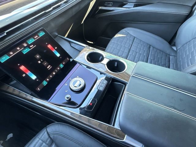 Certified 2025 Cadillac Escalade ESV Sport Platinum w/ LPO, Floor Liner Package image 24