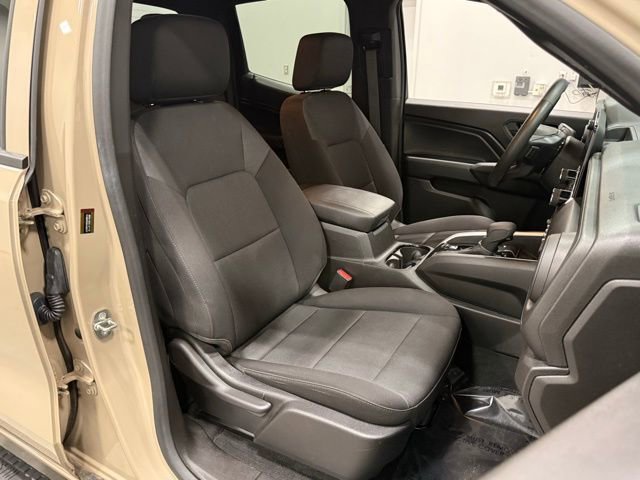 Used 2023 Chevrolet Colorado Trail Boss w/ Technology Package image 33