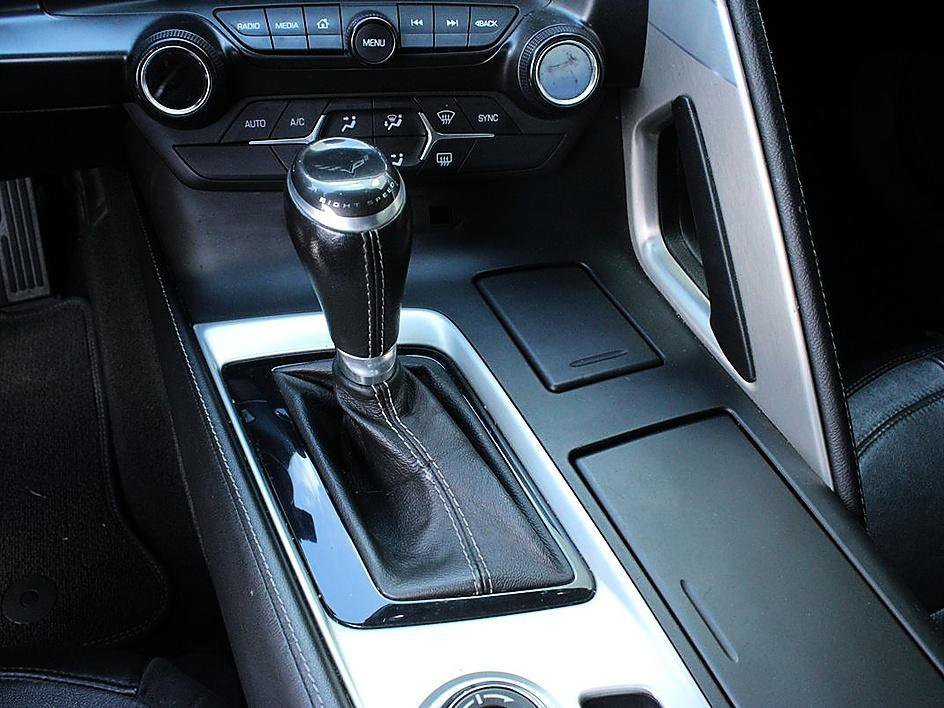 Used 2017 Chevrolet Corvette Grand Sport w/ Grand Sport Heritage Package image 19