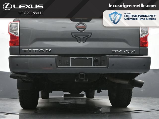 Used 2021 Nissan Titan SV w/ SV Convenience Package AWD/4WD image 13