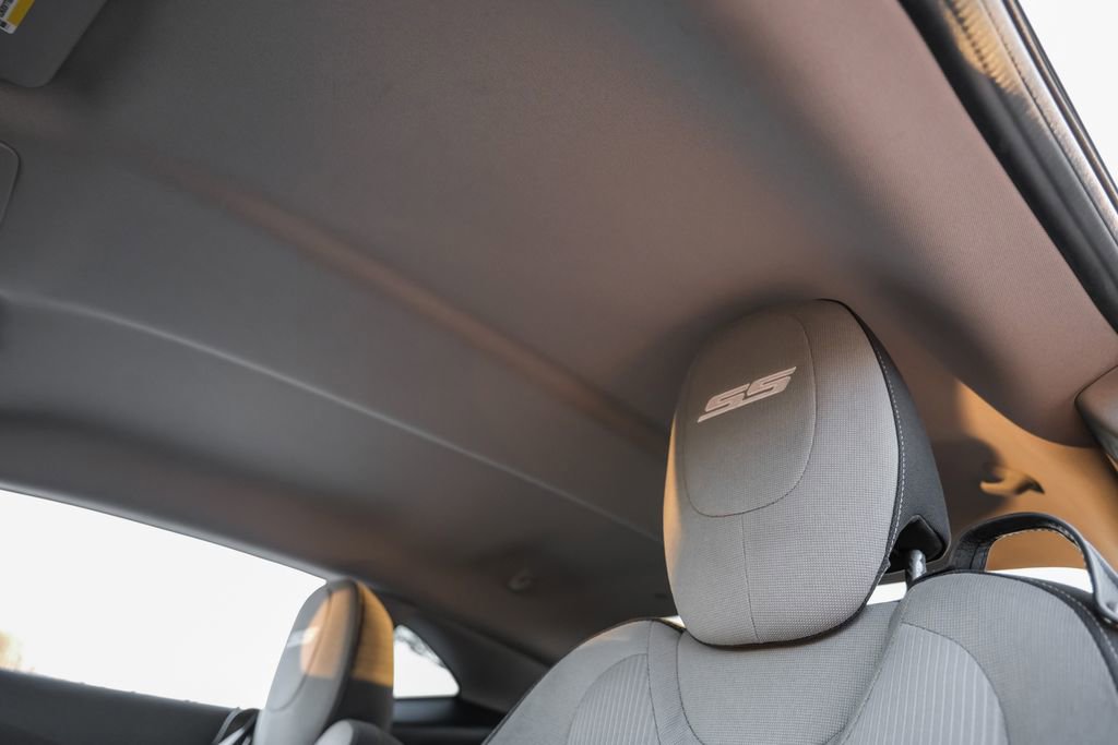 Used 2015 Chevrolet Camaro SS w/ Rear Vision Package image 27