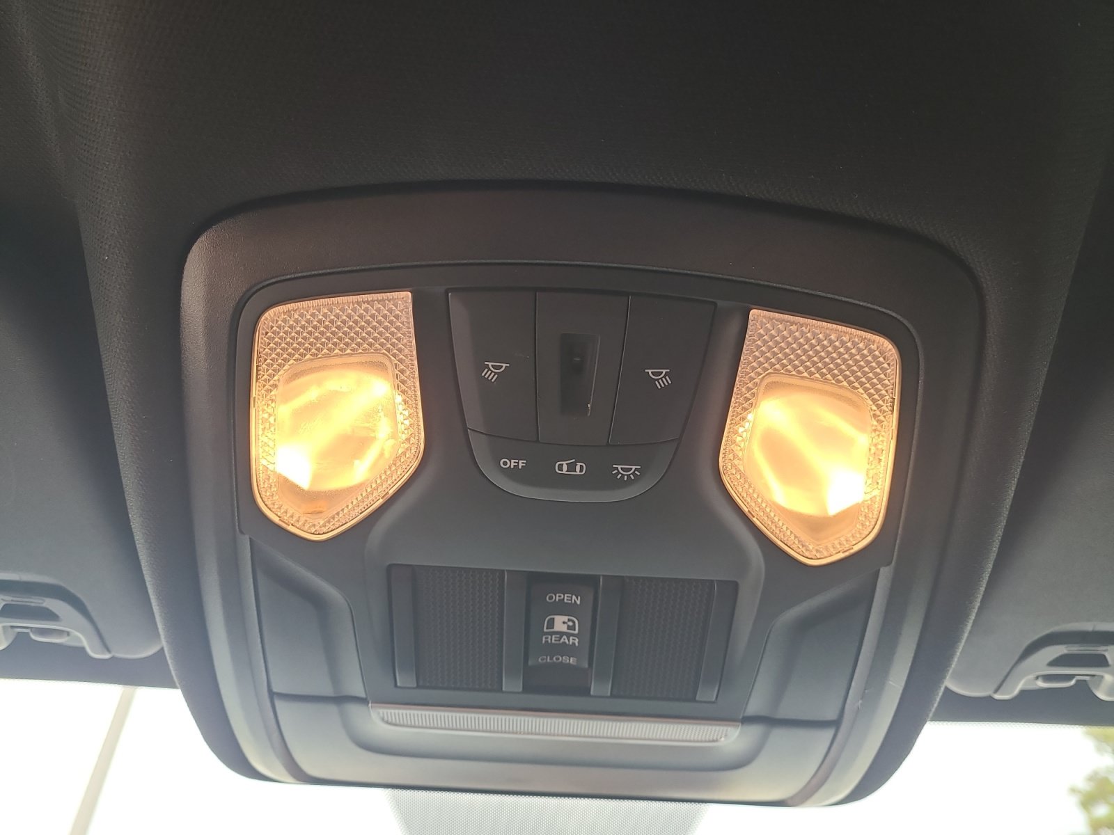 Used 2024 RAM 1500 Tradesman AWD/4WD image 22