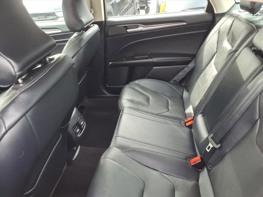 Used 2019 Ford Fusion Energi Titanium image 11