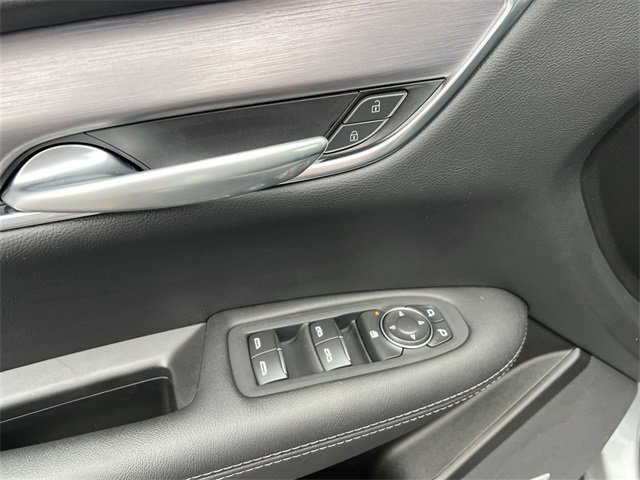 Certified 2025 Cadillac XT5 Luxury w/ LPO, Floor Liner Package image 15