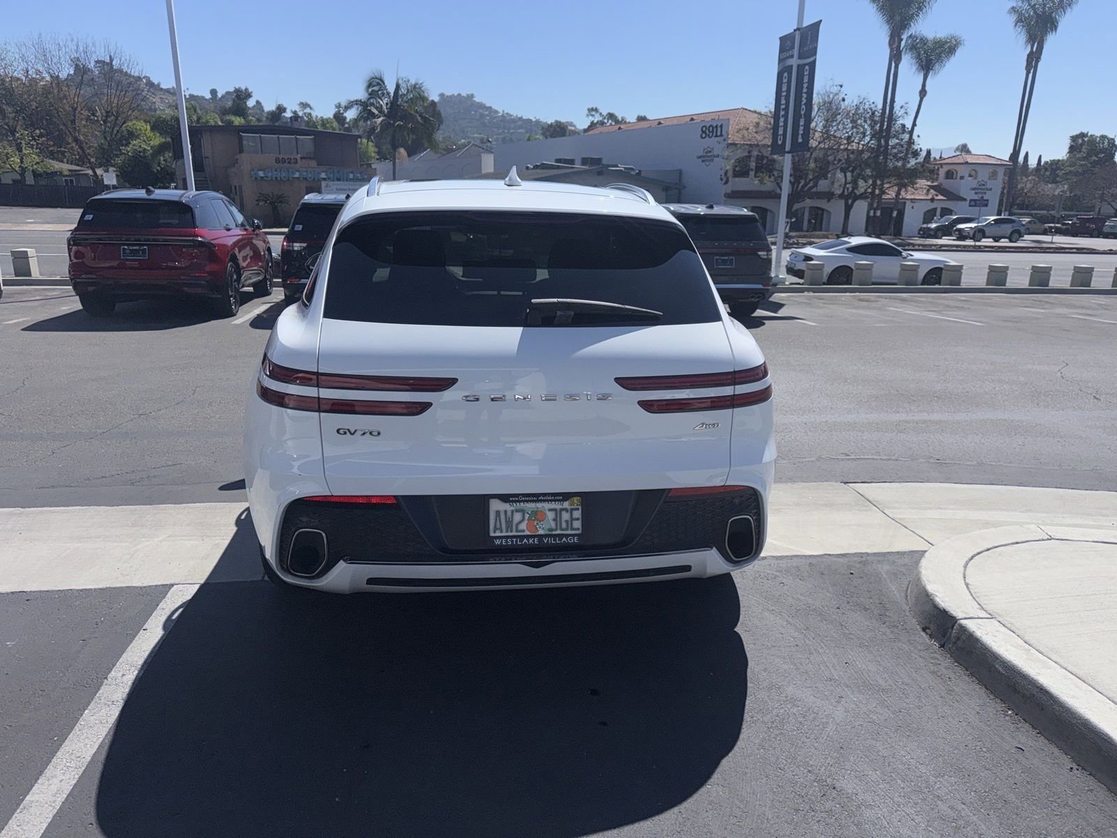 Used 2022 Genesis GV70 2.5T w/ Advanced Package image 7