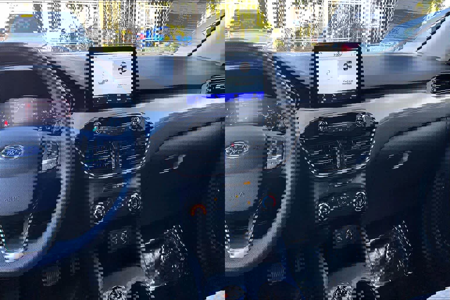 Used 2021 Ford Escape SE image 6