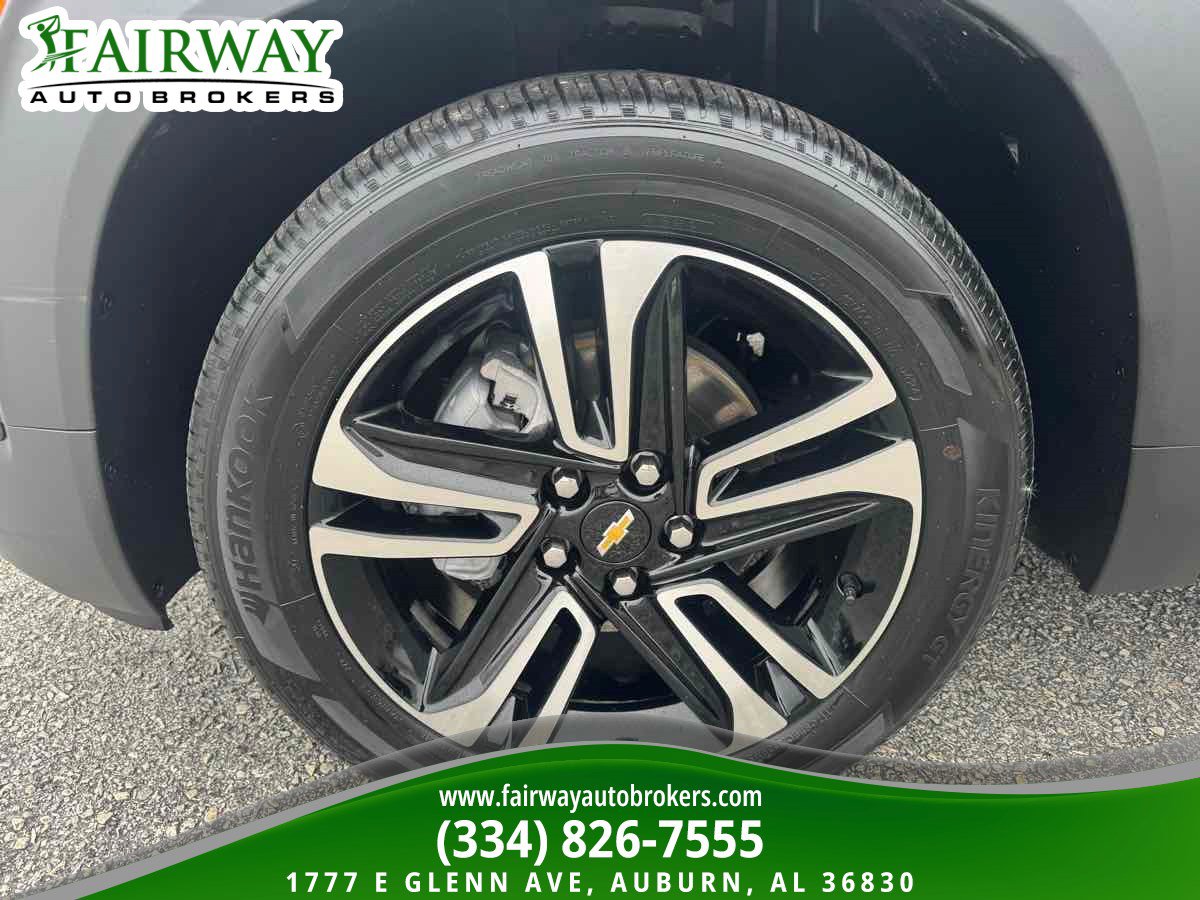 Used 2024 Chevrolet TrailBlazer LT w/ LT Cold Weather Package image 31