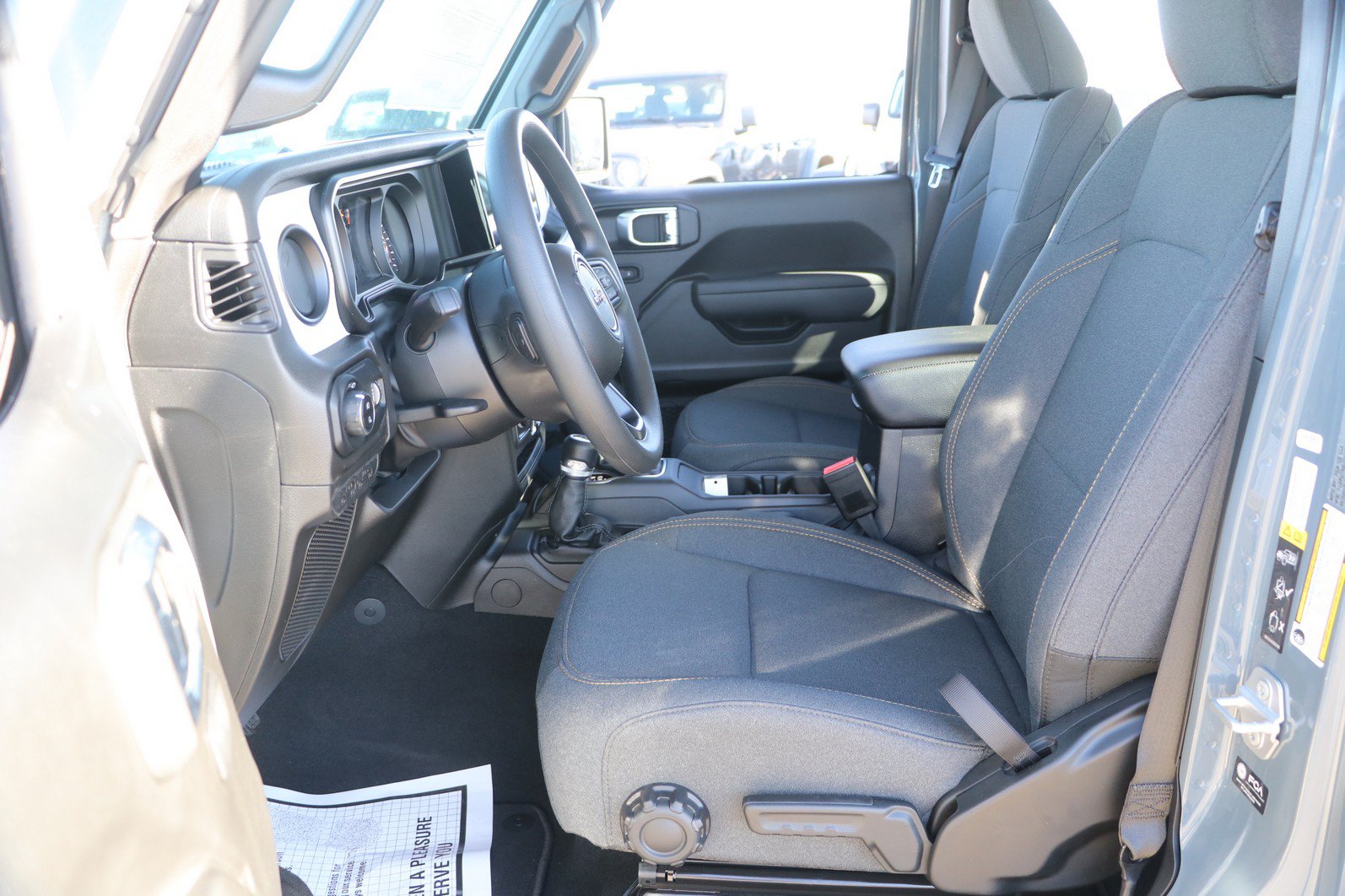 New 2026 Jeep Gladiator Sport AWD/4WD image 13