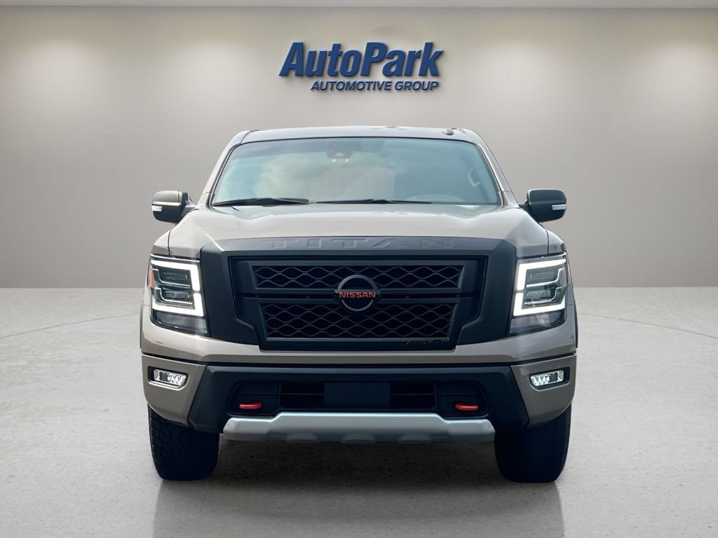 Used 2020 Nissan Titan PRO-4X AWD/4WD image 2