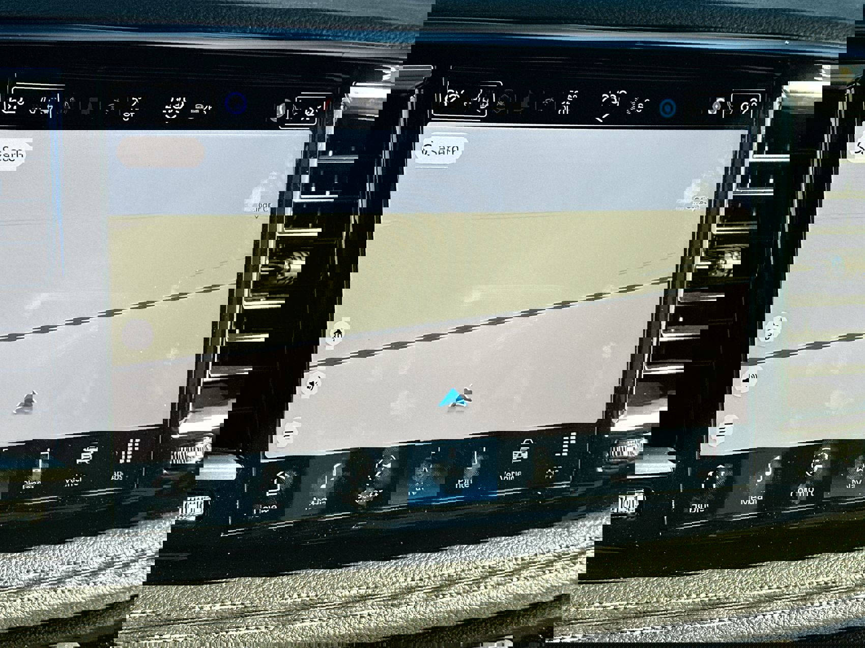 New 2026 Chrysler Pacifica Limited w/ S Appearance Package image 18