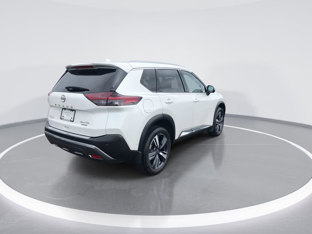 Used 2023 Nissan Rogue SL w/ SL Premium Package image 8